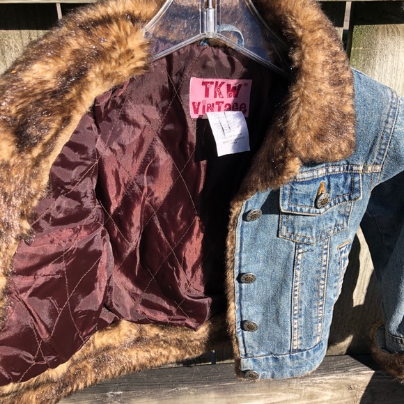 TWK Vintage Blue Jeans Denim Jacket with faux fur Collar and trim - Picture 6 of 7